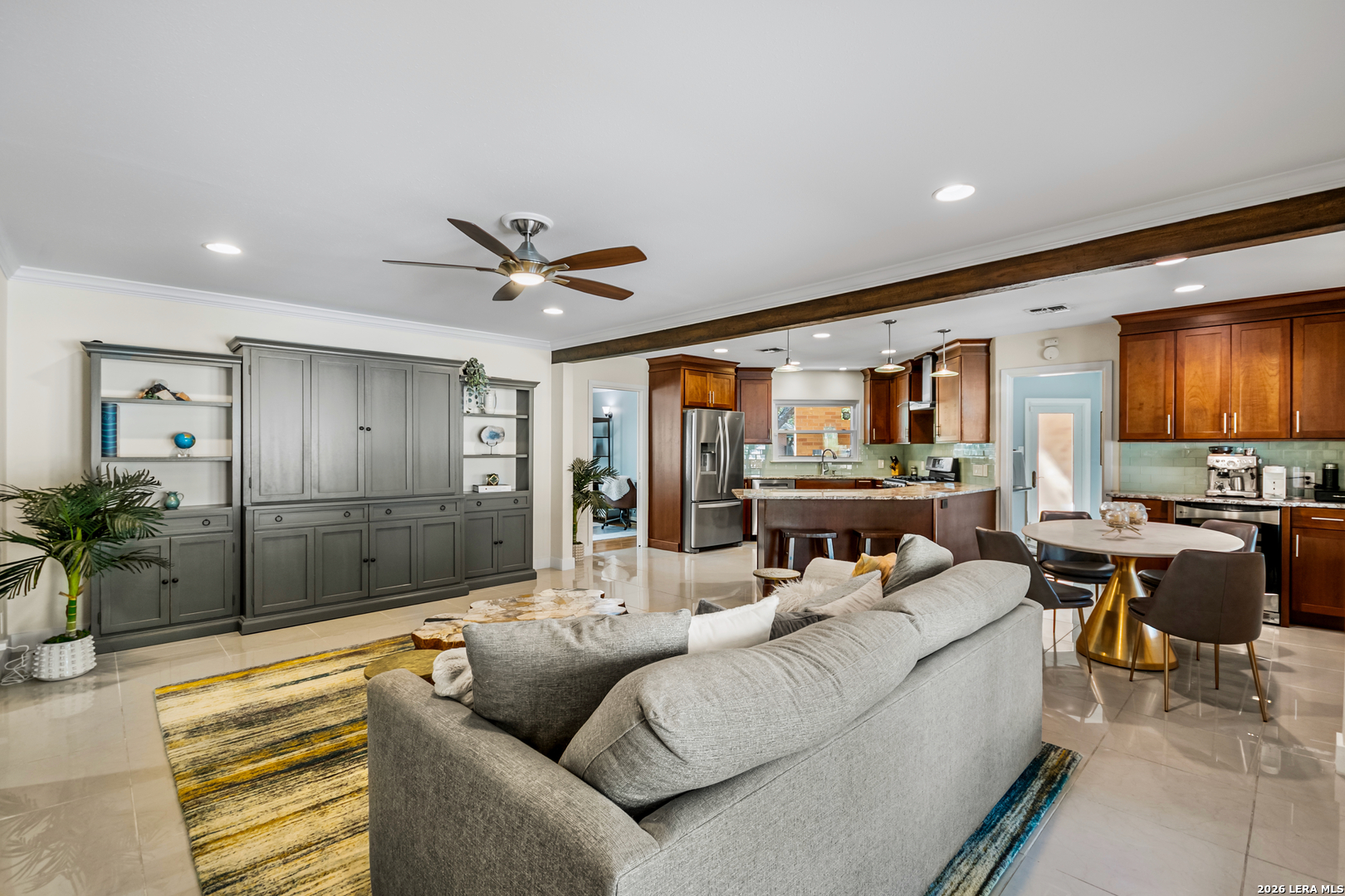203 LARAMIE DR