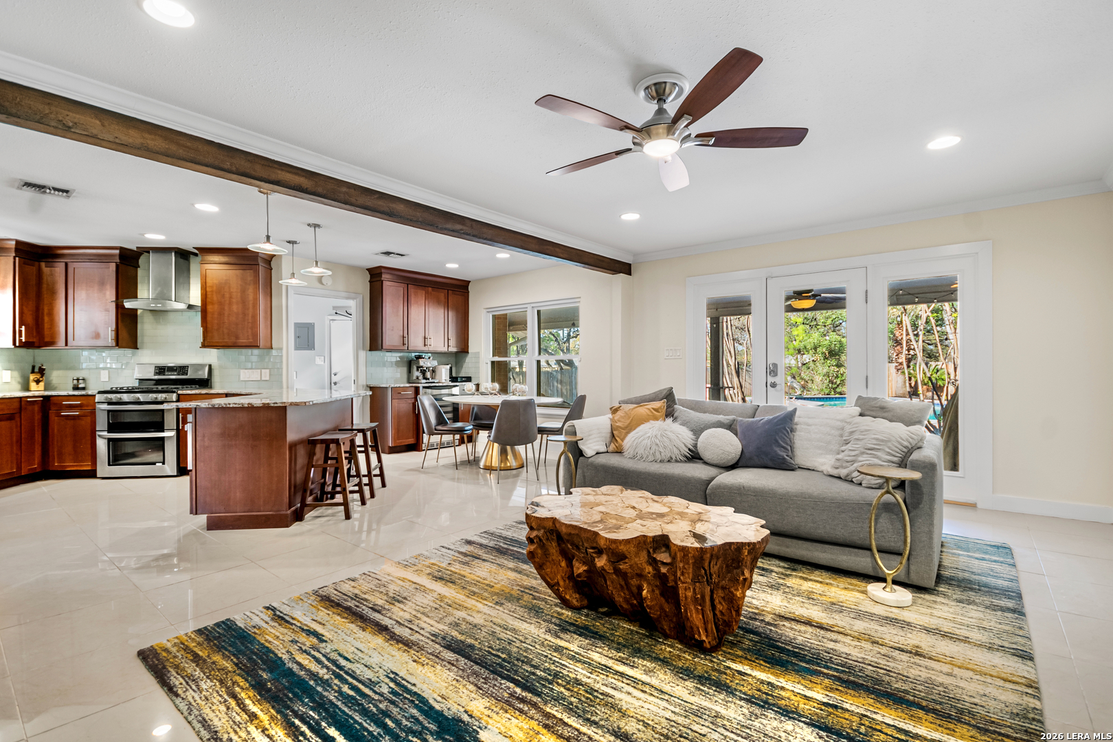 203 LARAMIE DR
