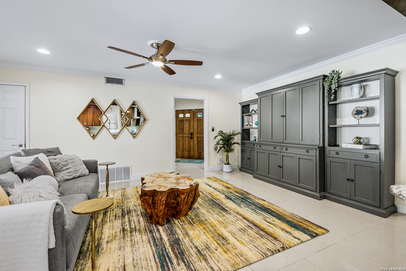 203 LARAMIE DR