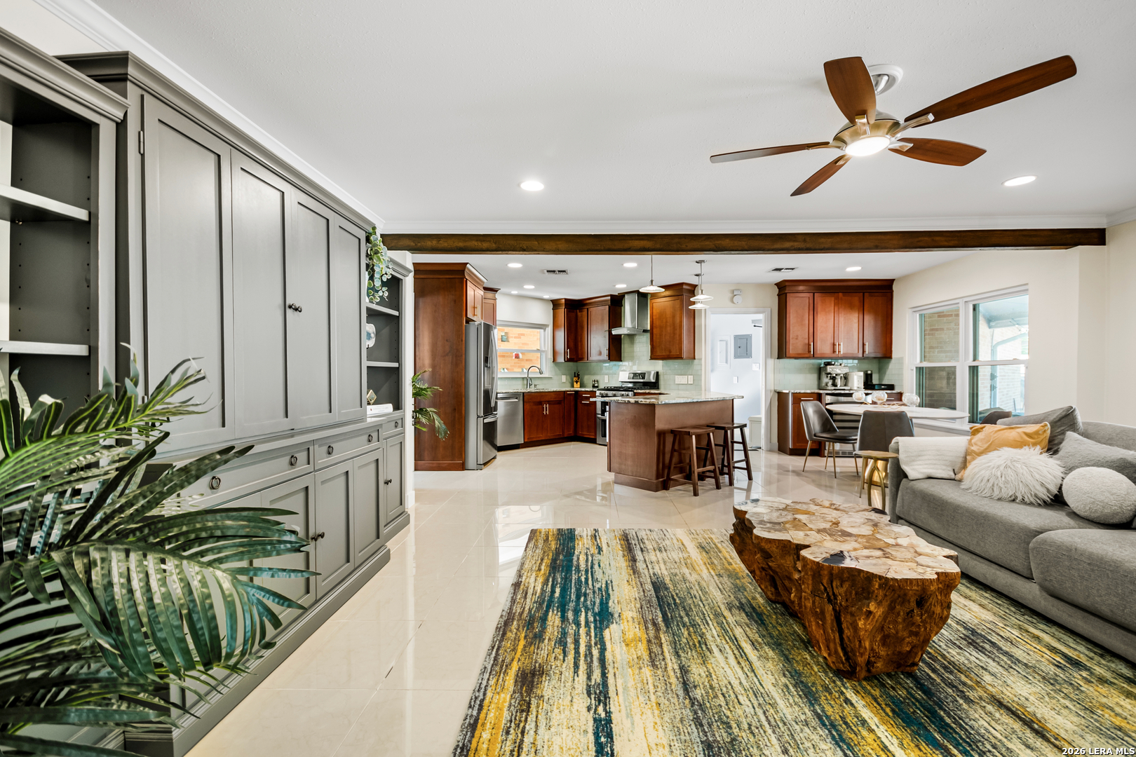 203 LARAMIE DR