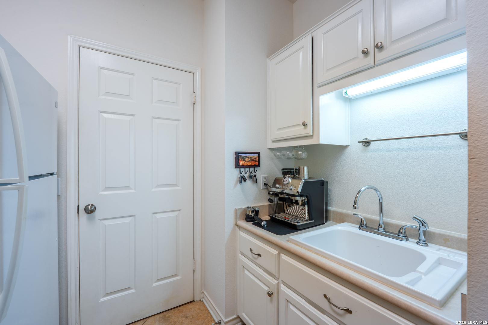 18214 CRYSTAL RIDGE DR