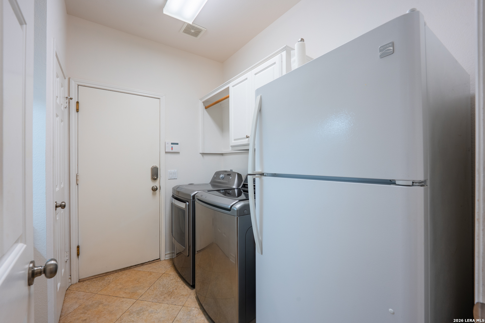18214 CRYSTAL RIDGE DR