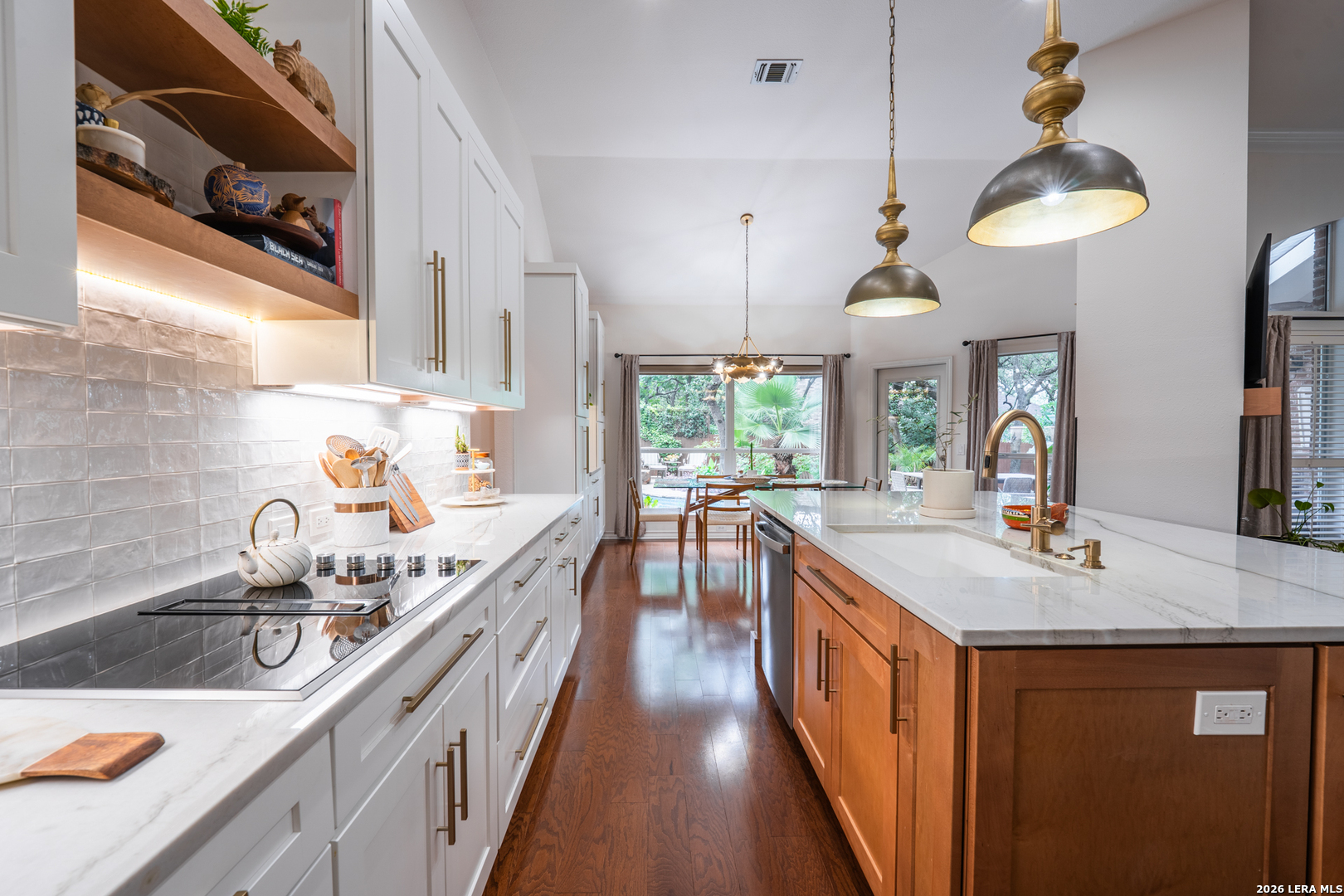 18214 CRYSTAL RIDGE DR