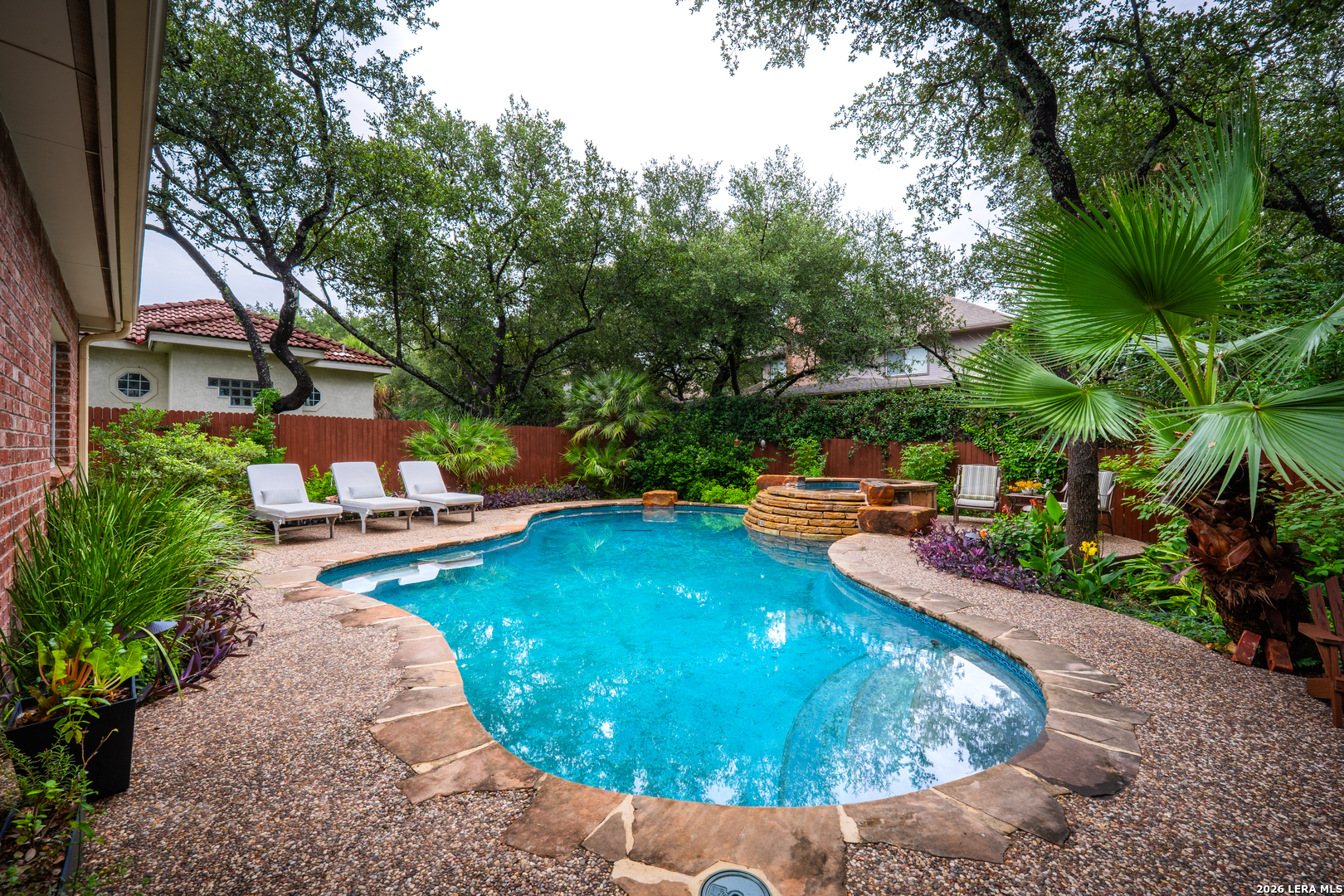 18214 CRYSTAL RIDGE DR
