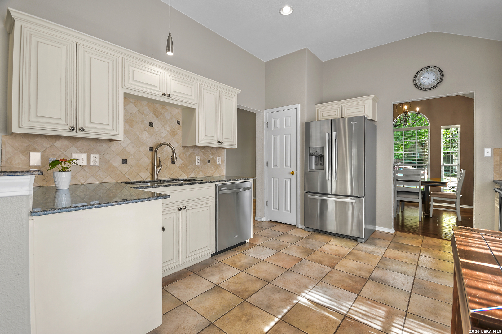 1915 PREAKNESS LN