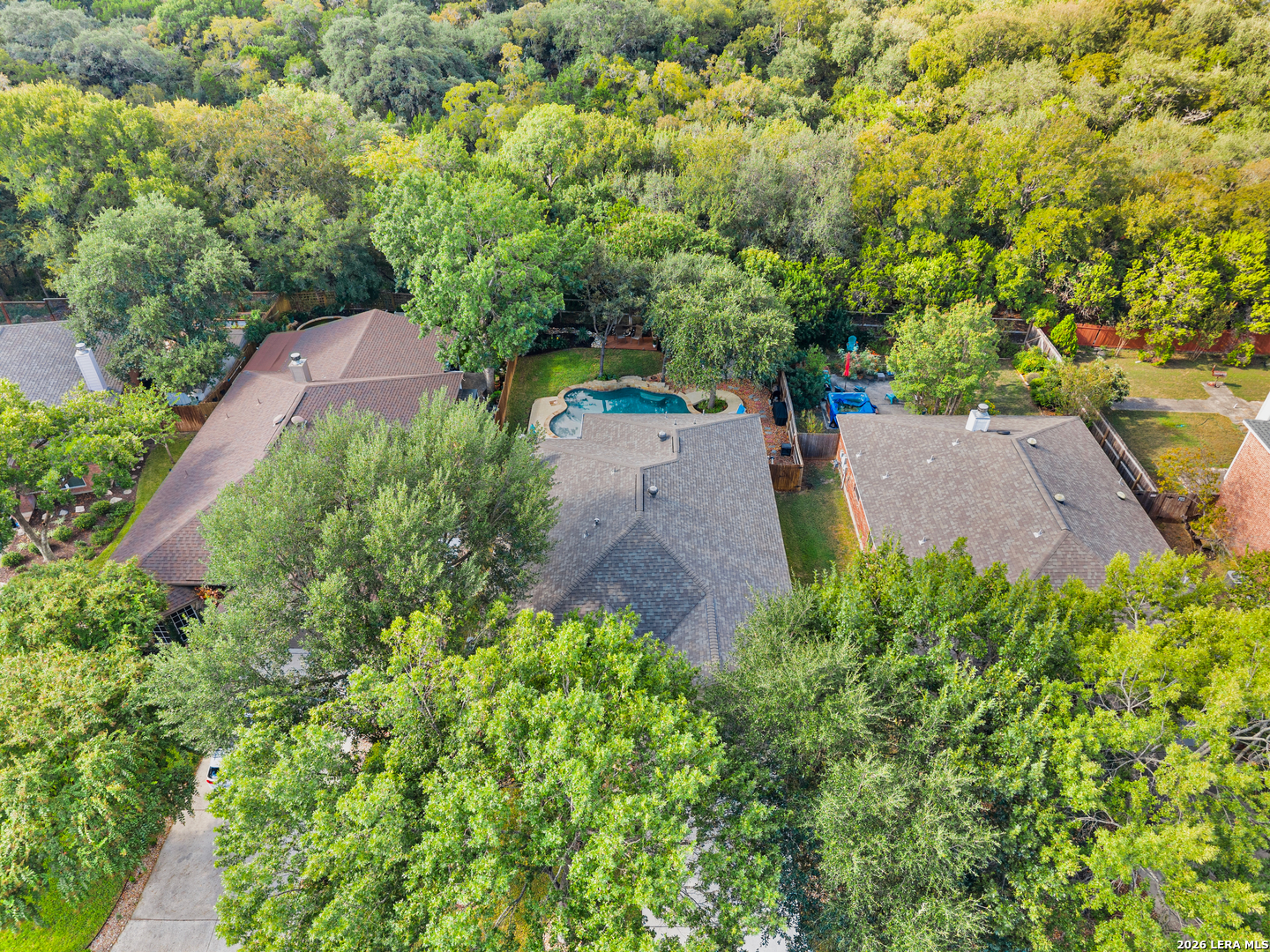 1915 PREAKNESS LN