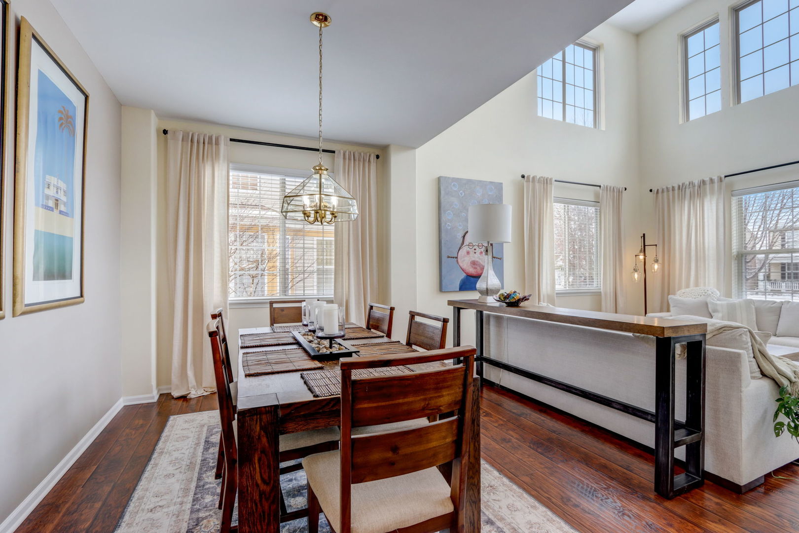 271 W Asbury Drive