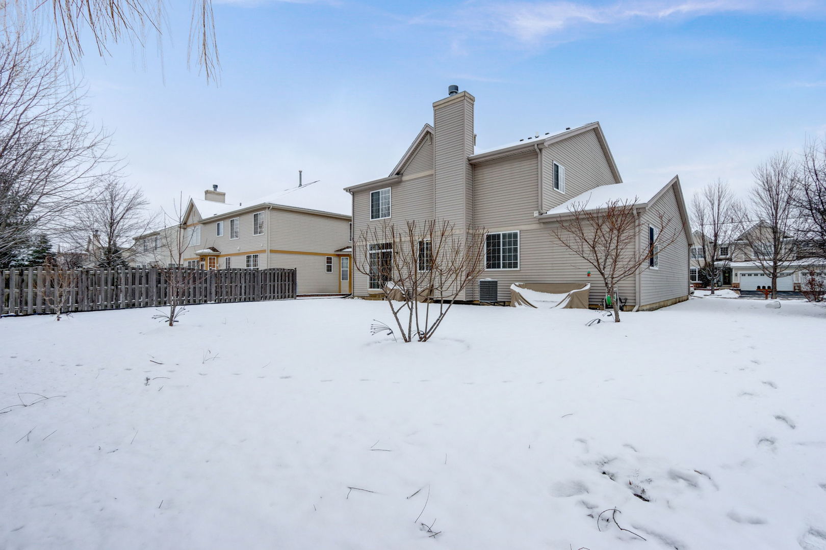 271 W Asbury Drive