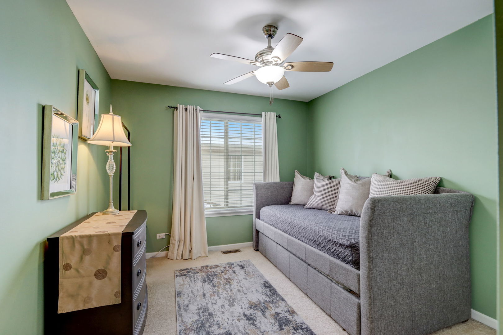 271 W Asbury Drive
