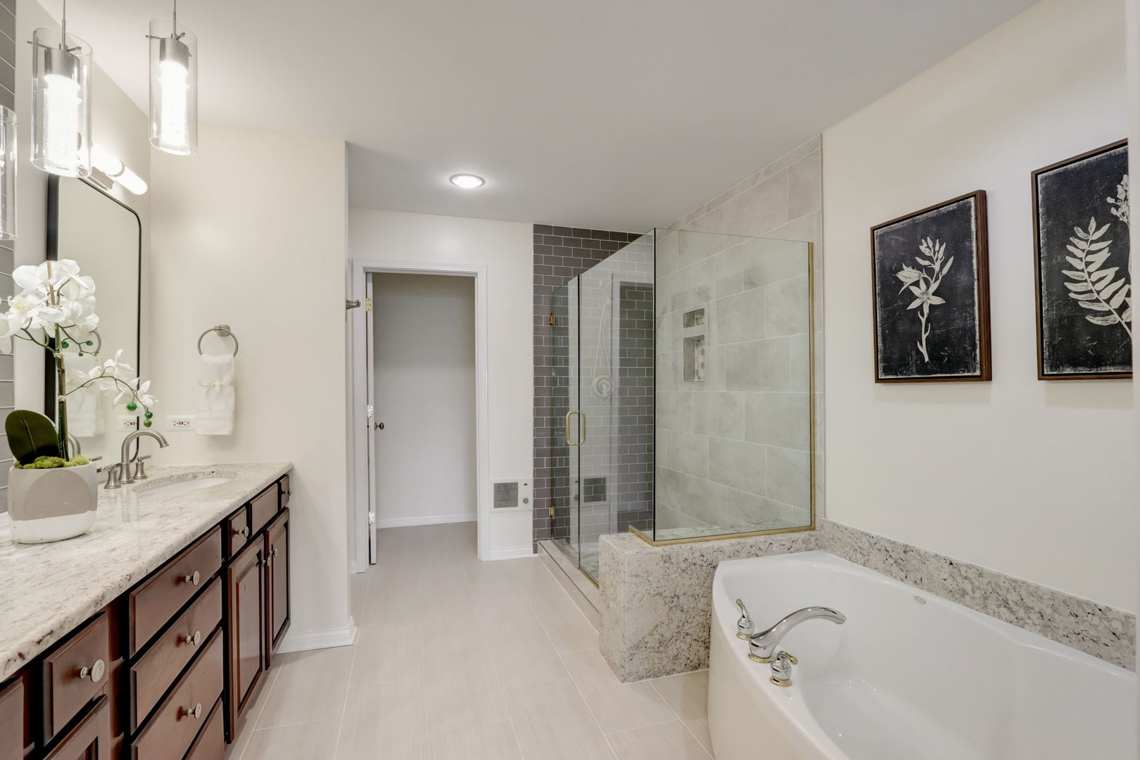 463 Saddlebrook Lane Unit: 1