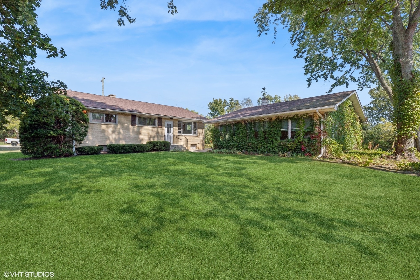 17459 W Gages Lake Road