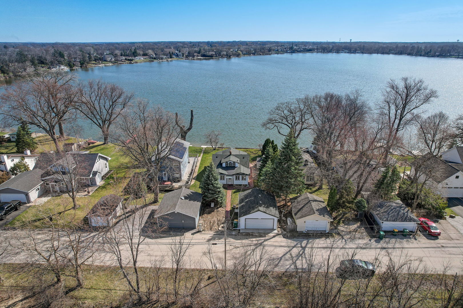 37821 N Douglas Lane