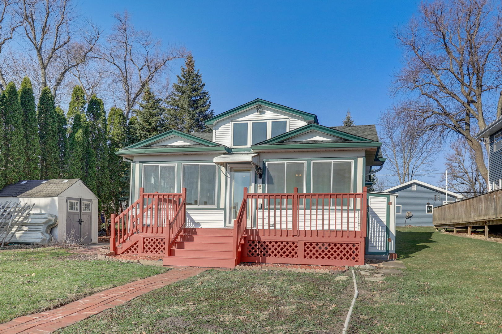 37821 N Douglas Lane