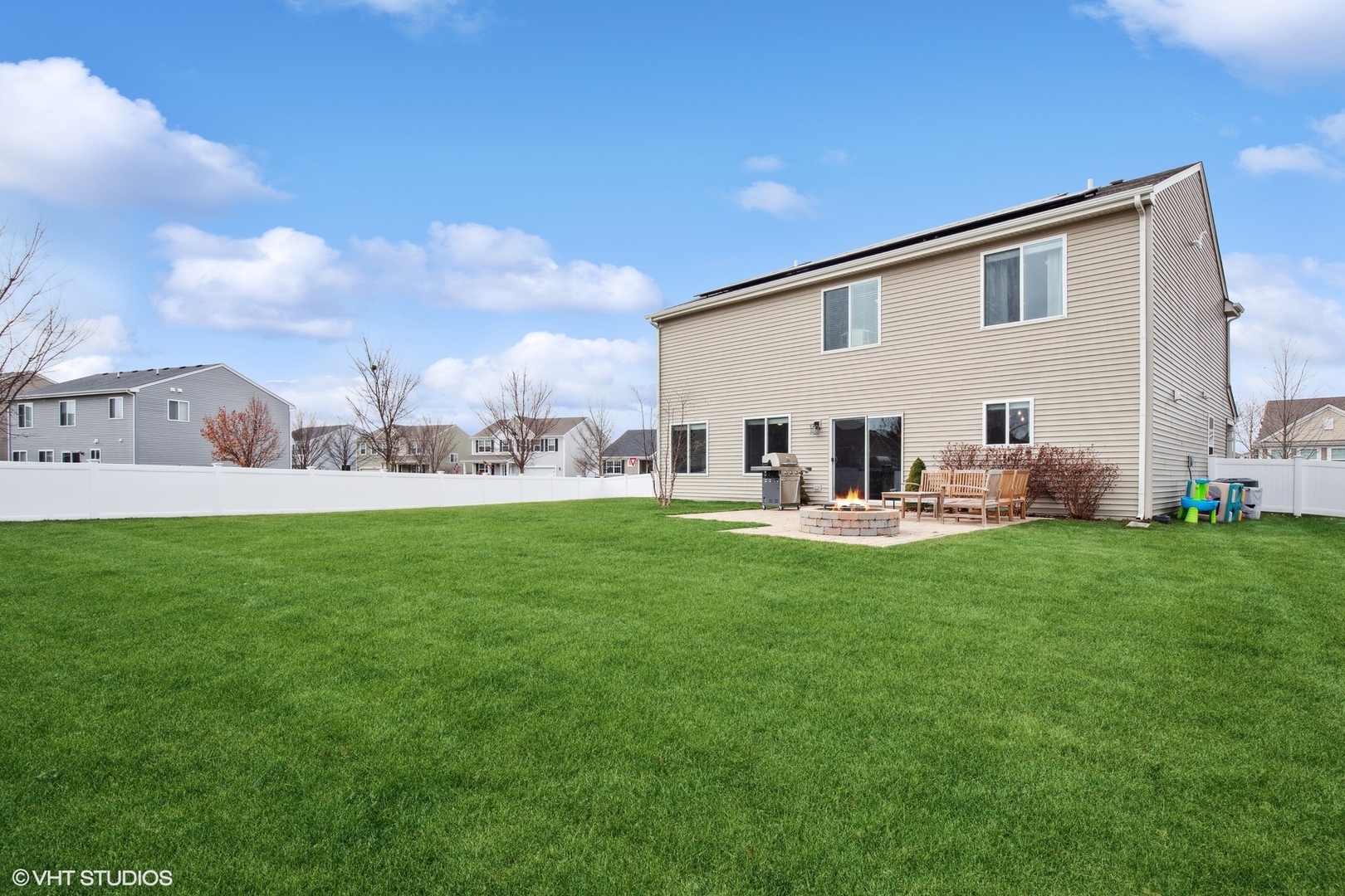 1219 Viola Lane