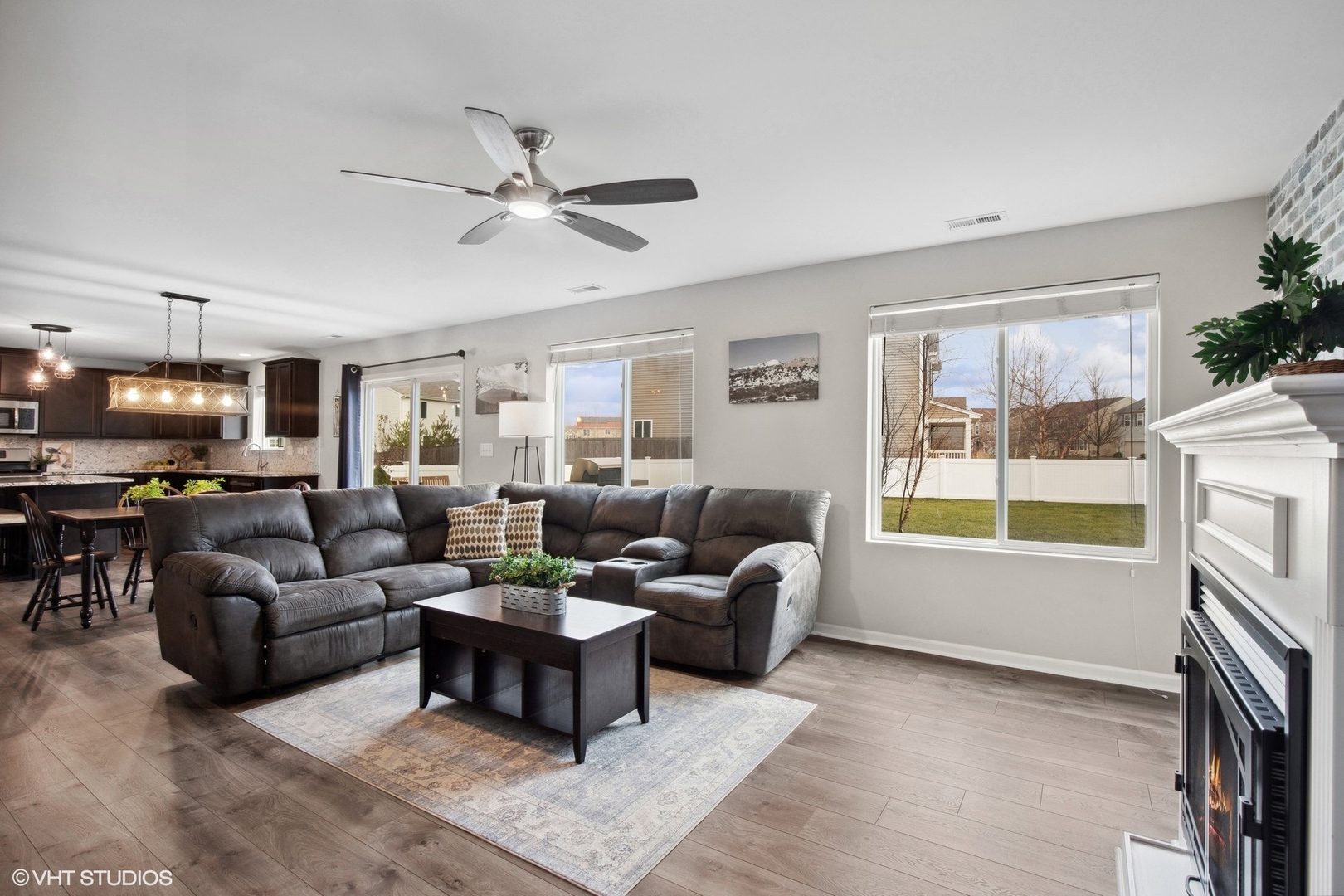 1219 Viola Lane