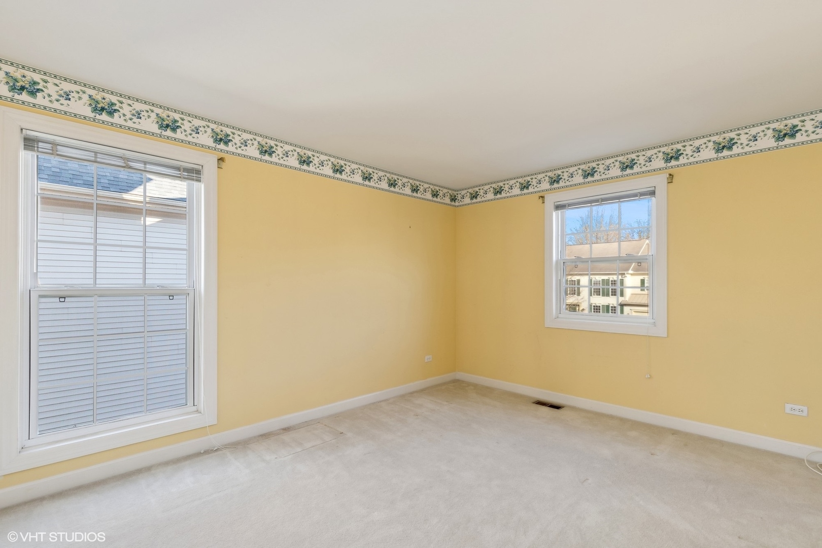 34137 N Wooded Glen Drive