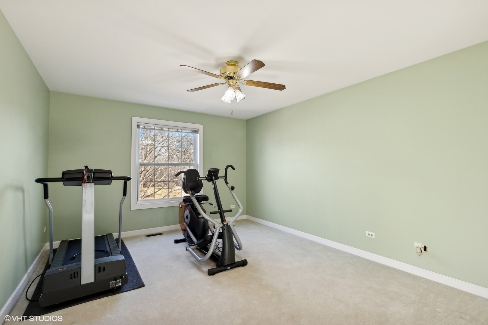 34137 N Wooded Glen Drive