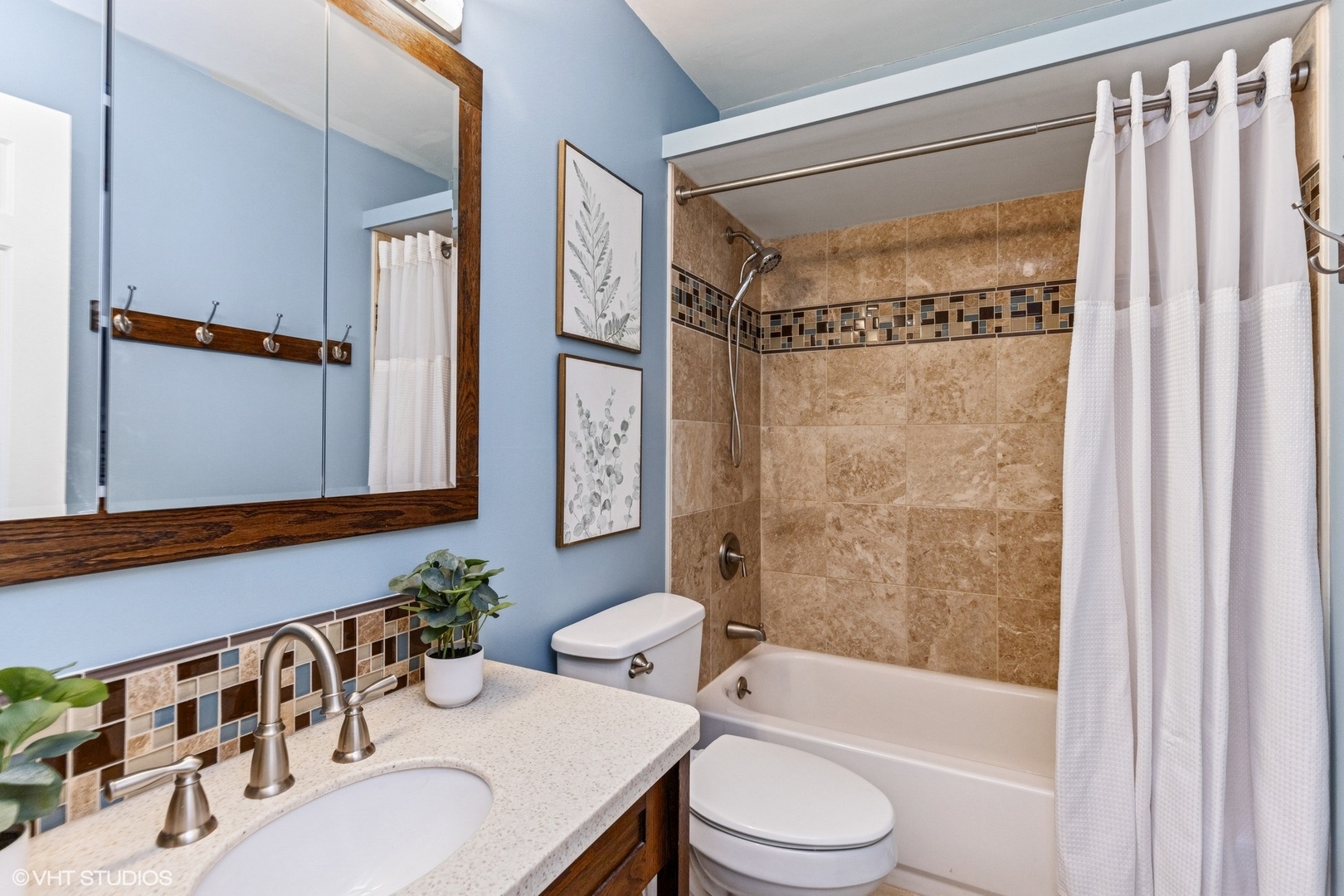 385 Getchell Avenue Unit: 1H