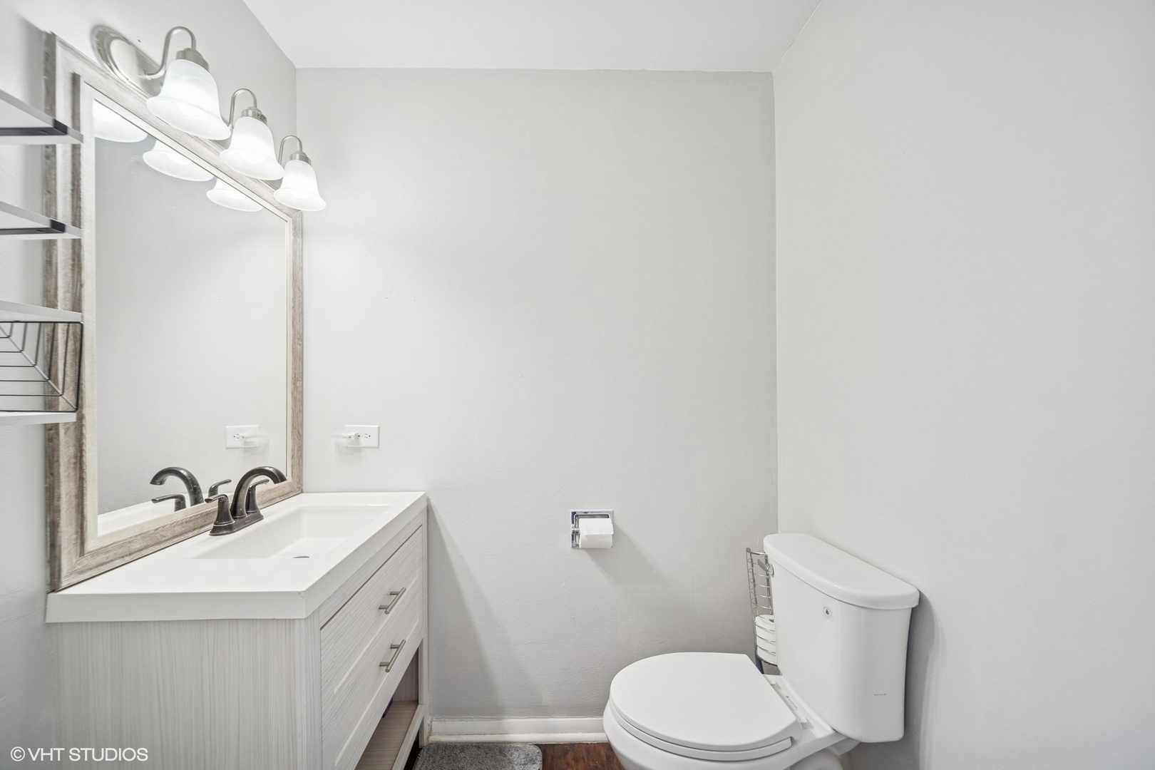 9540 S Mayfield Avenue Unit: 103S