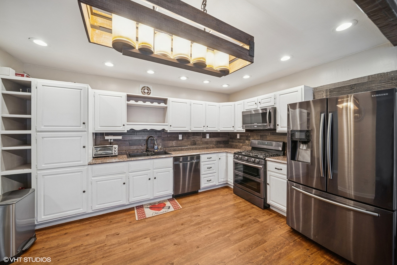 9540 S Mayfield Avenue Unit: 103S