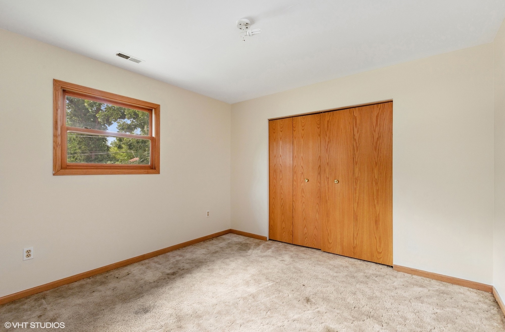 36269 N Eagle Court