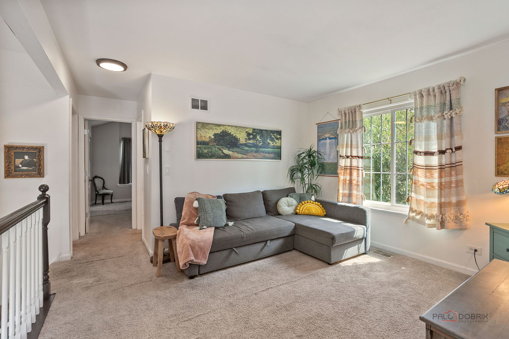 1327 London Court