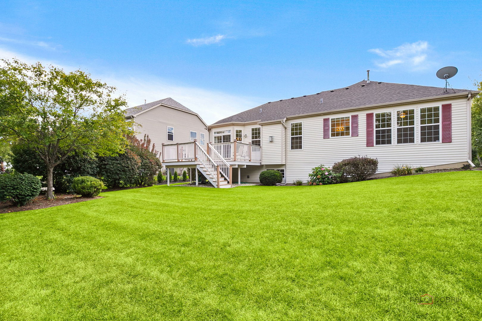 1087 Waterview Circle