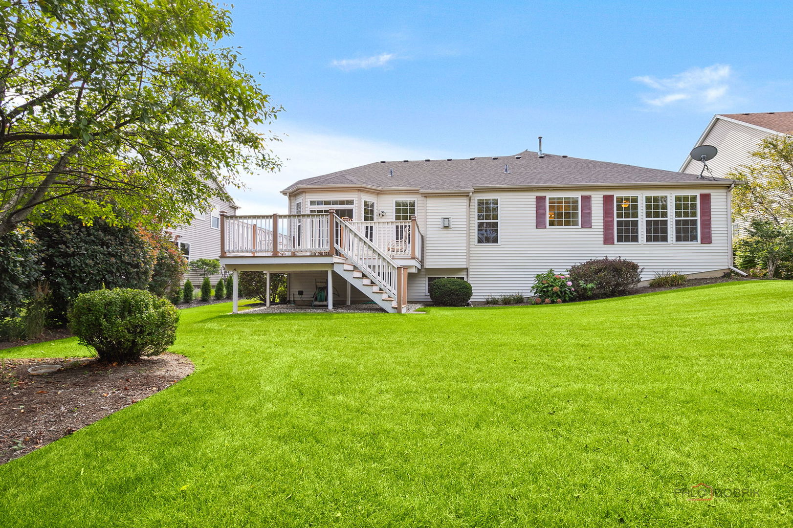 1087 Waterview Circle