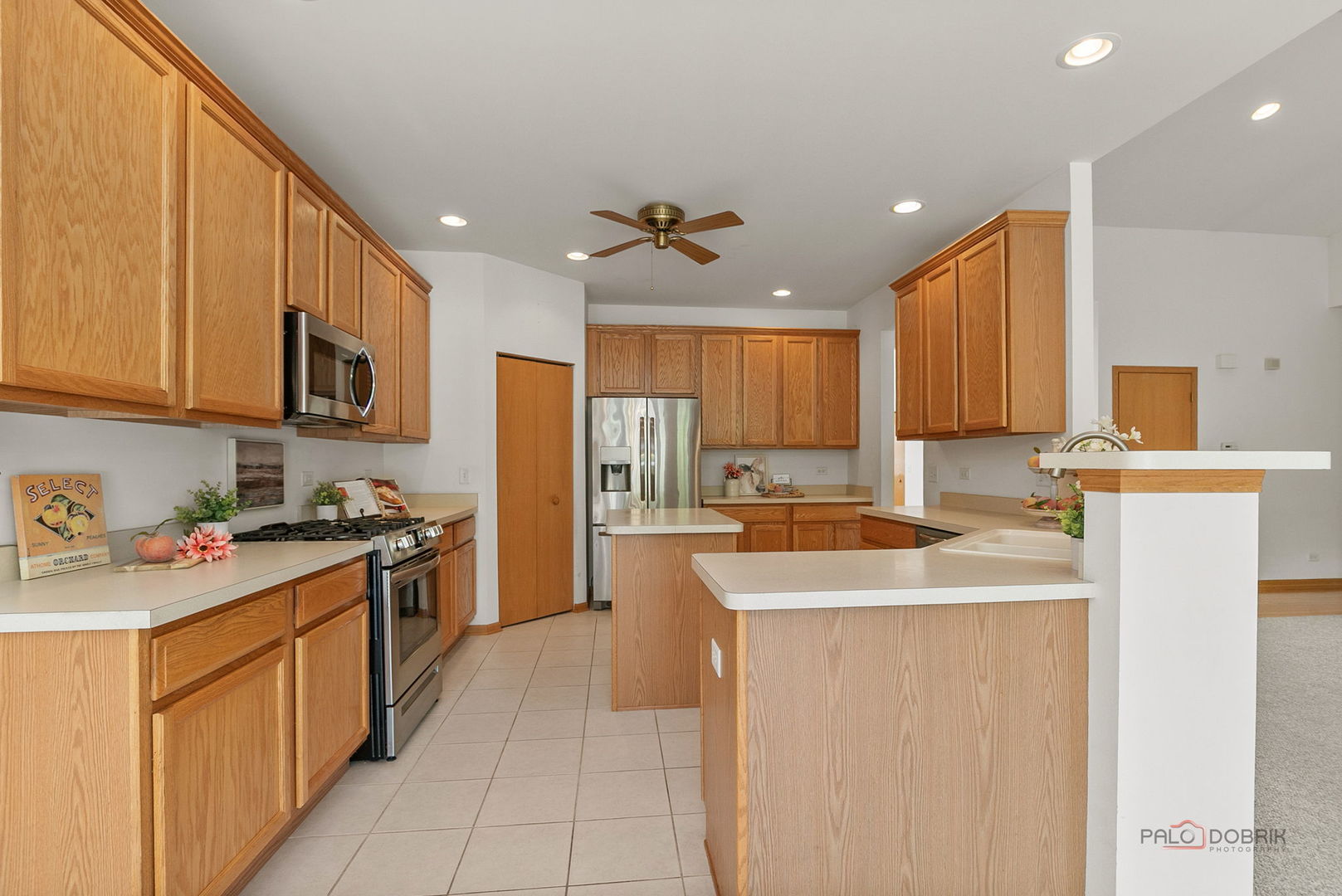 1087 Waterview Circle