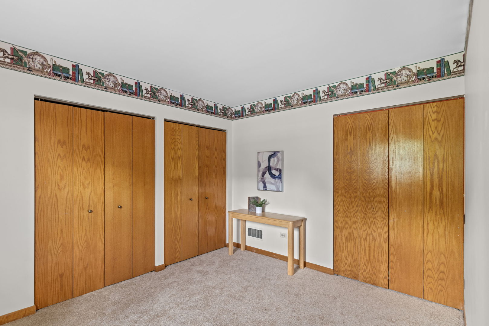 11 Woodhead Drive
