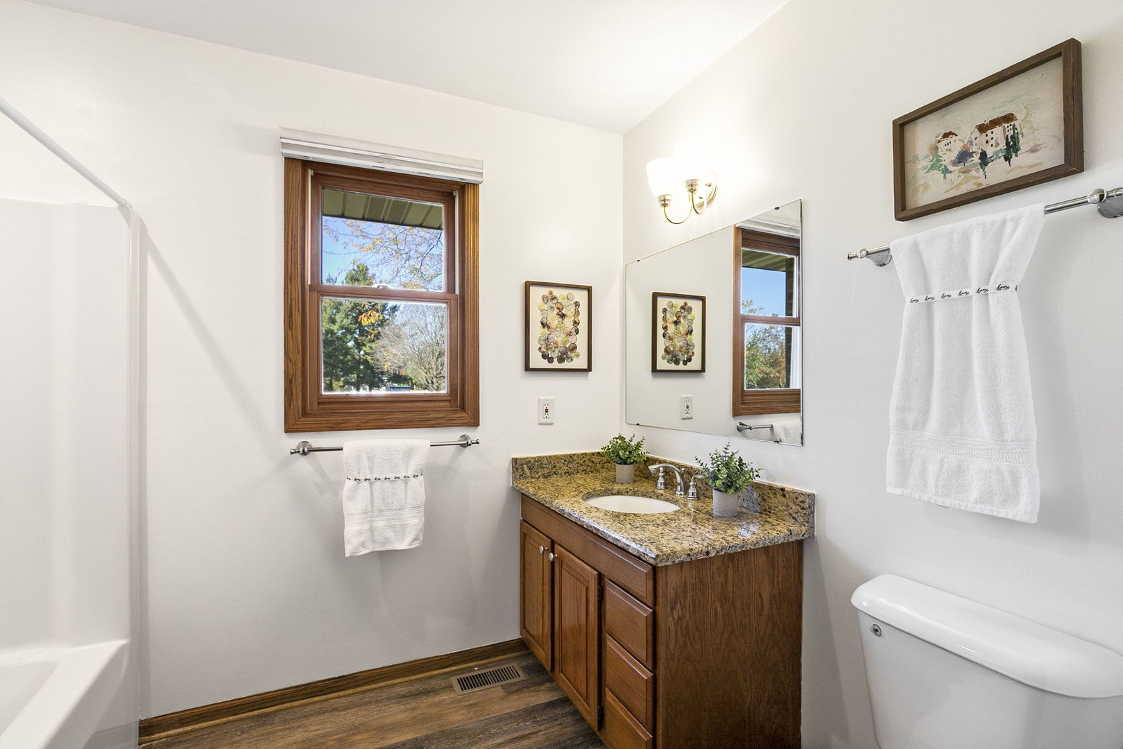 10201 FOX BLUFF Lane