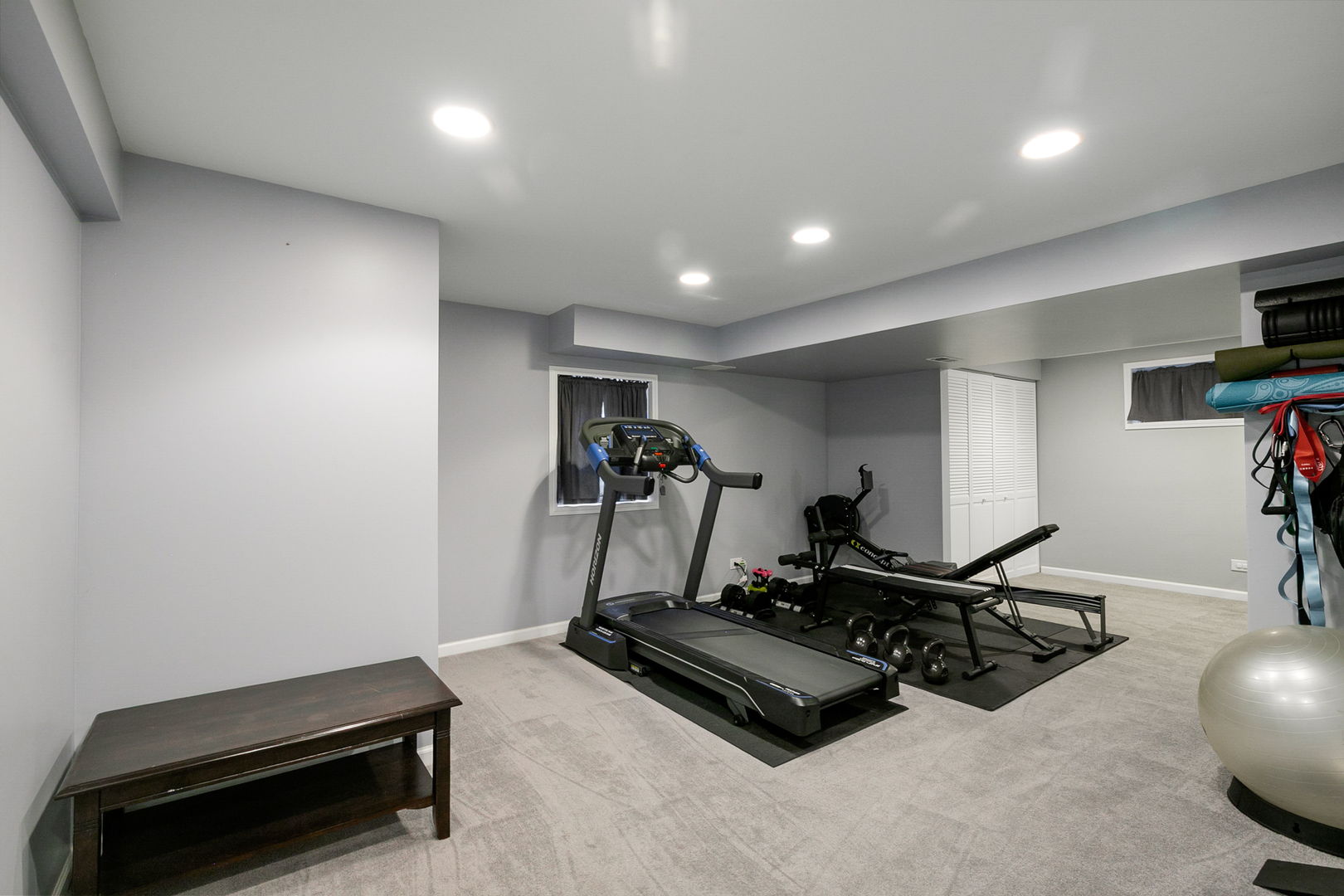 1276 William Drive
