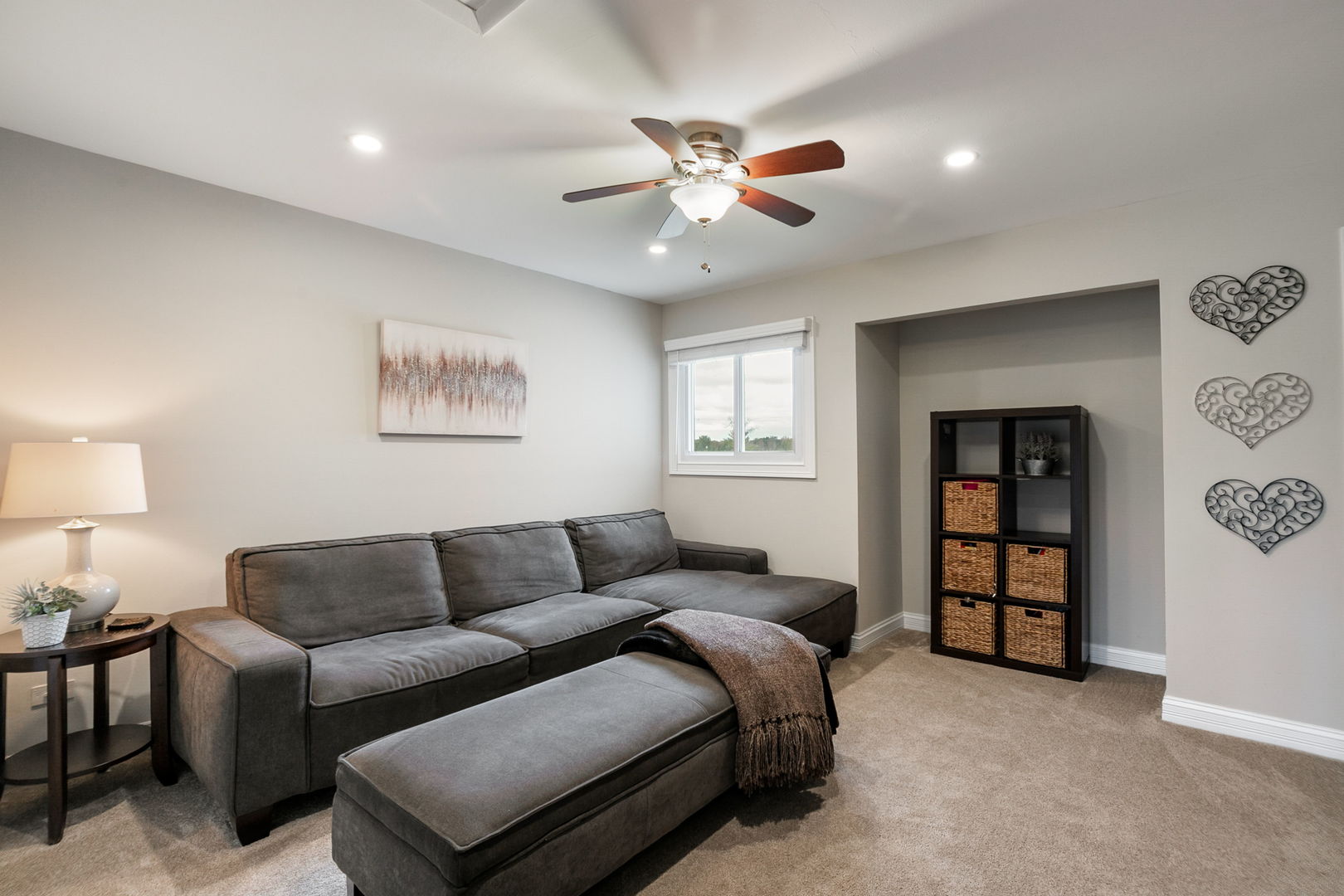 17438 W Walnut Lane