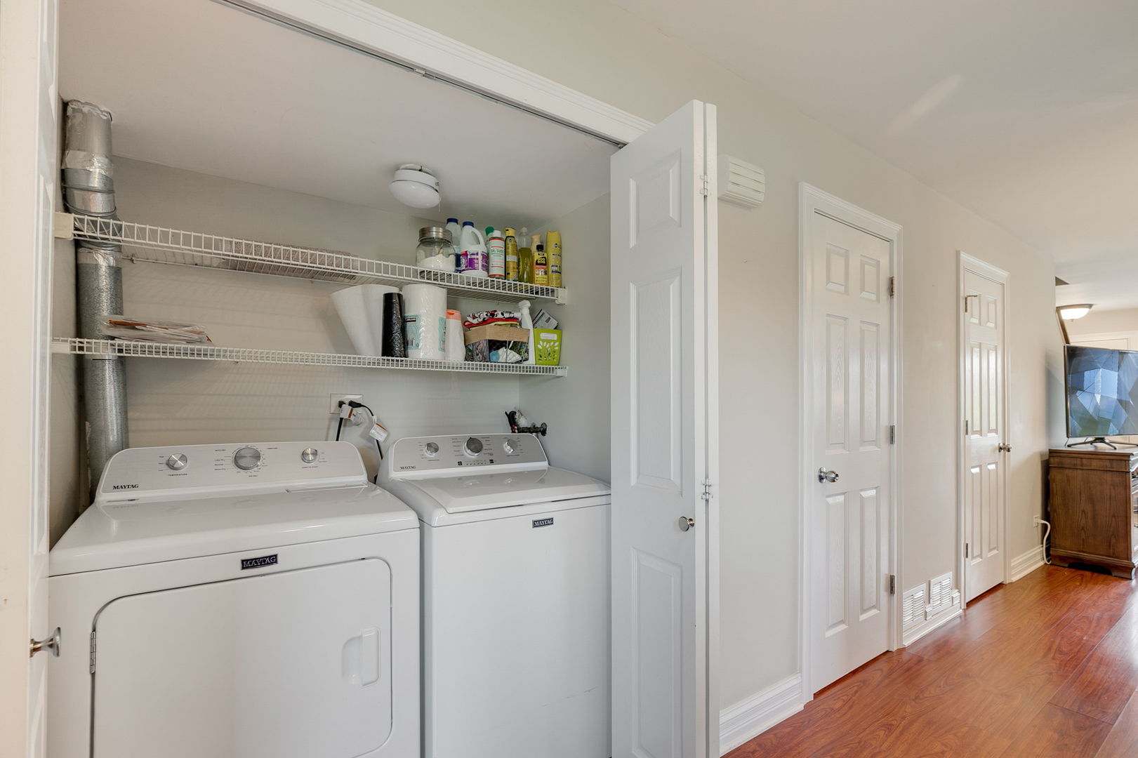 17438 W Walnut Lane