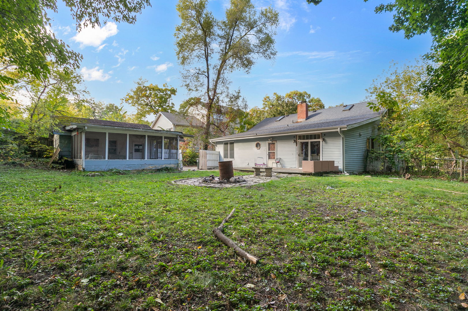 26681 W Wooster Lake Drive