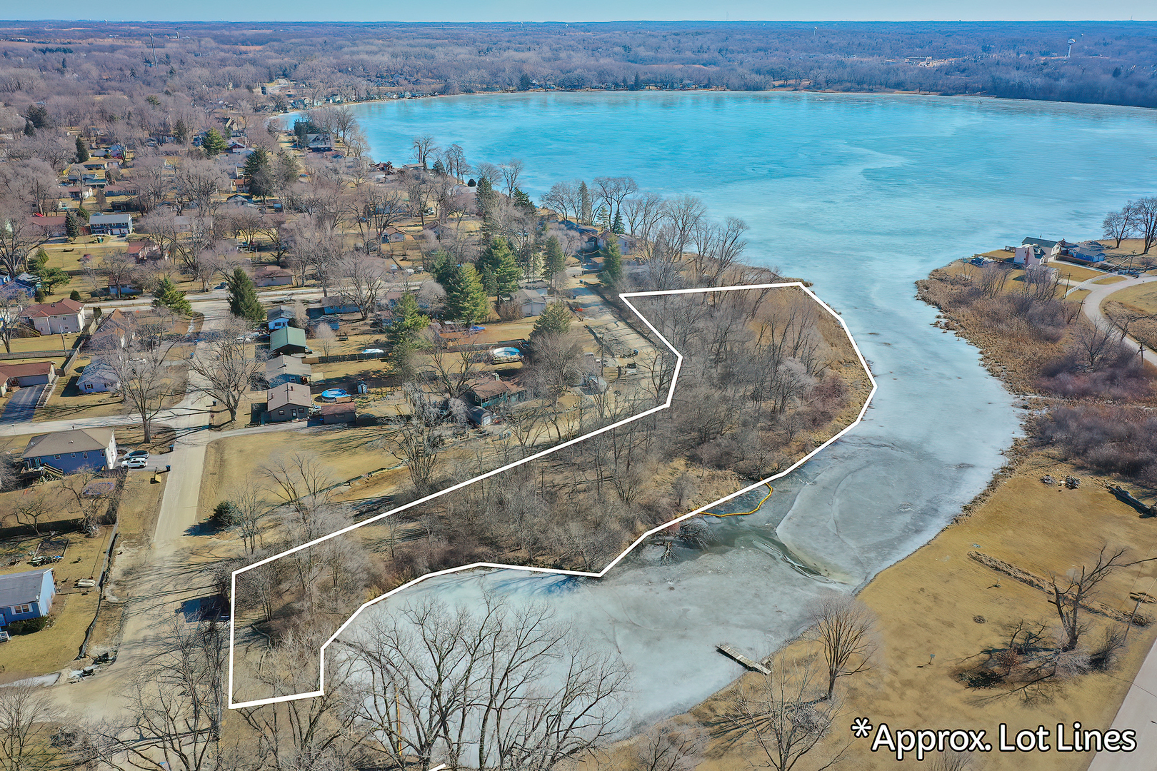 Lot West Northeast Shore Drive