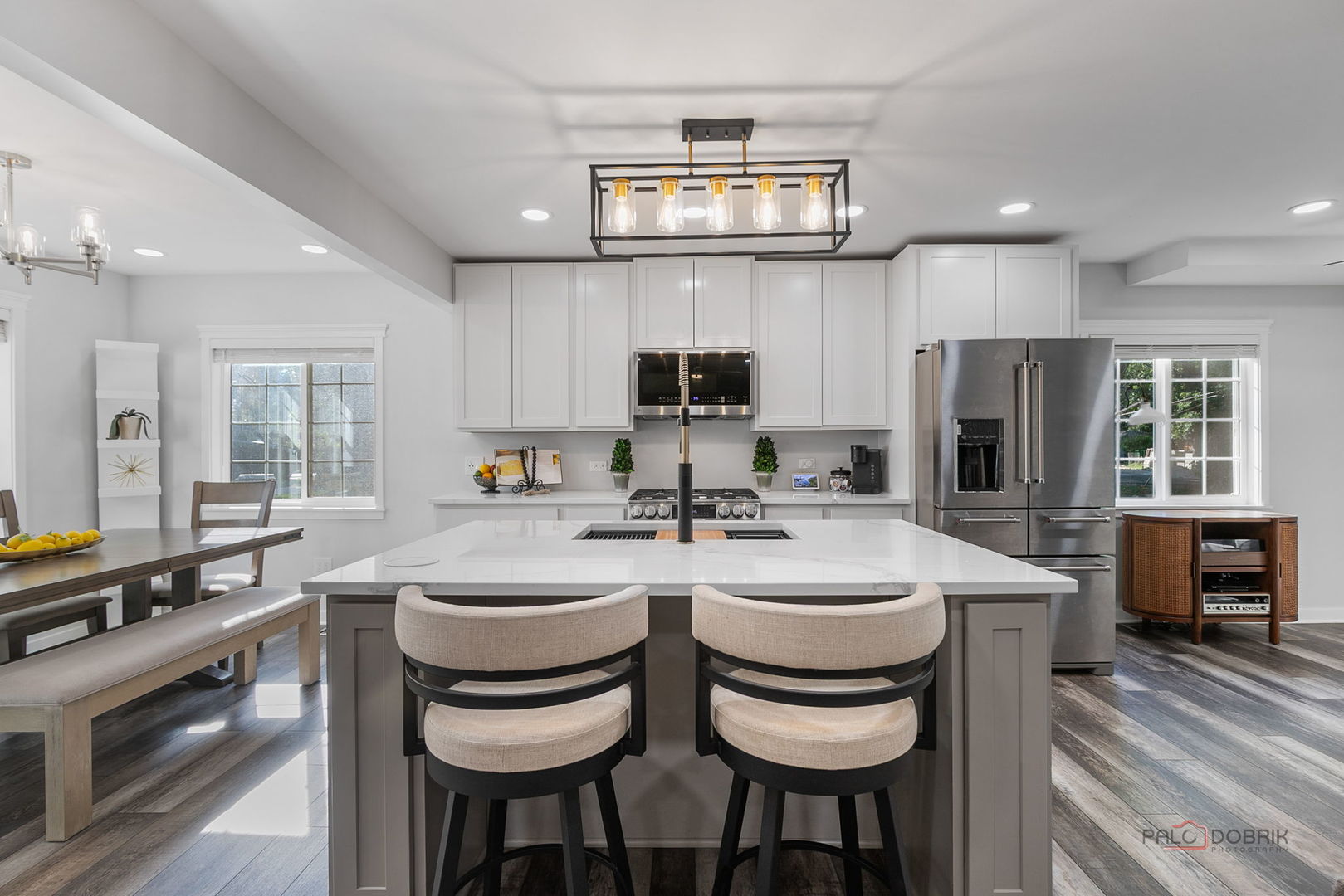 68 E Lakeview Avenue