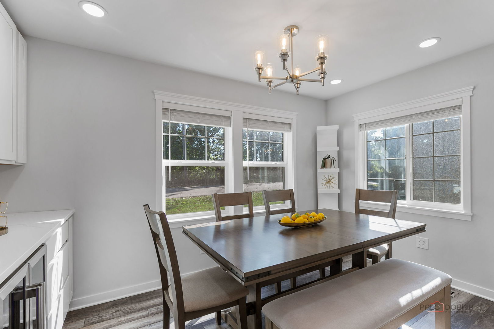 68 E Lakeview Avenue