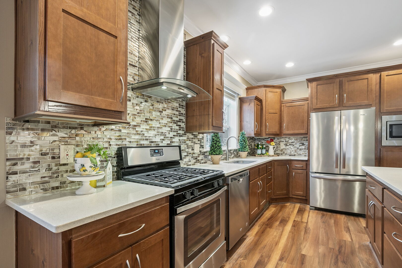 1412 Scenic View Lane