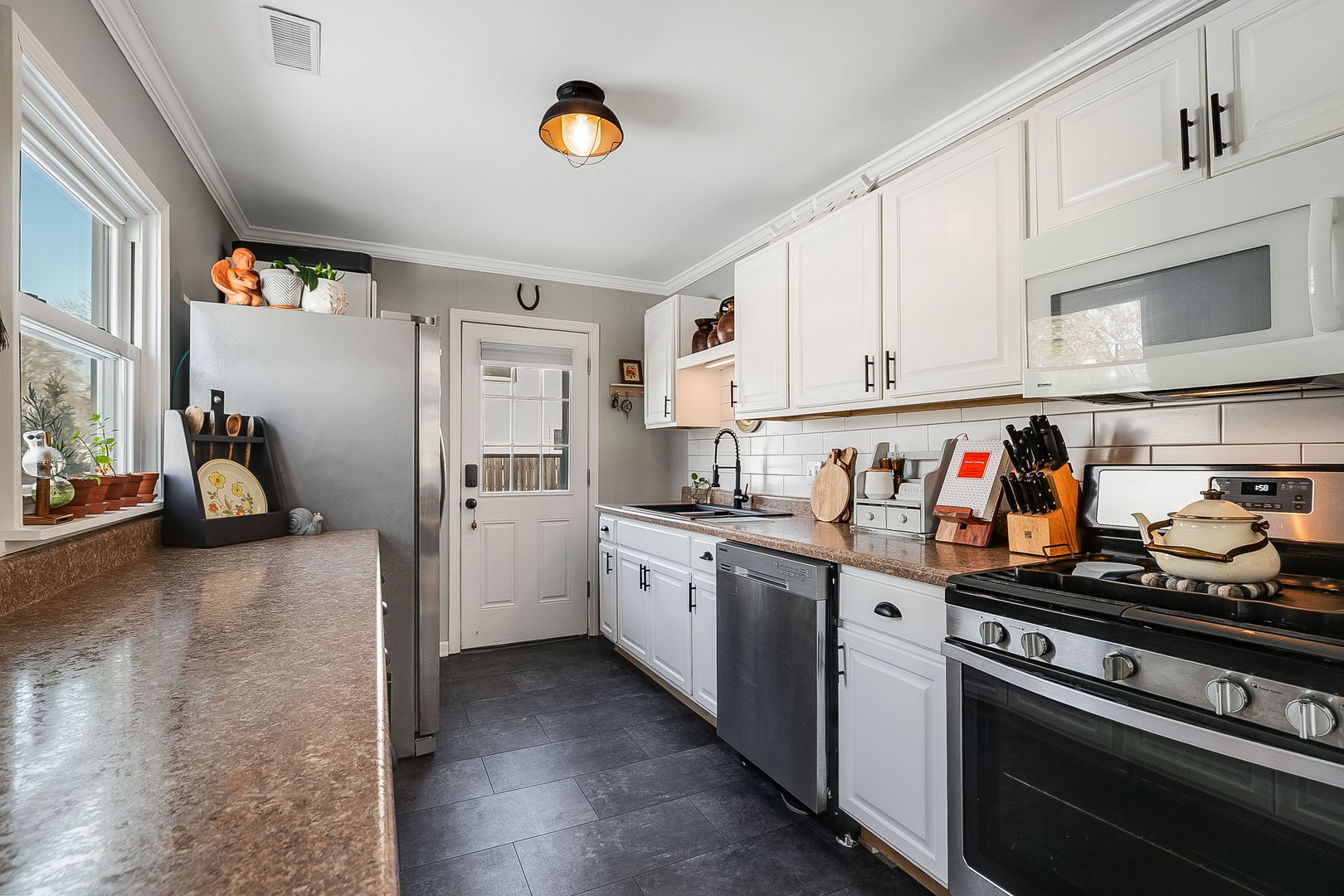 18229 W Big Oaks Road