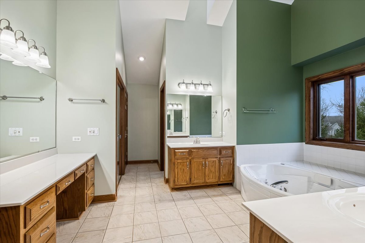 16693 W CHERRYWOOD Lane