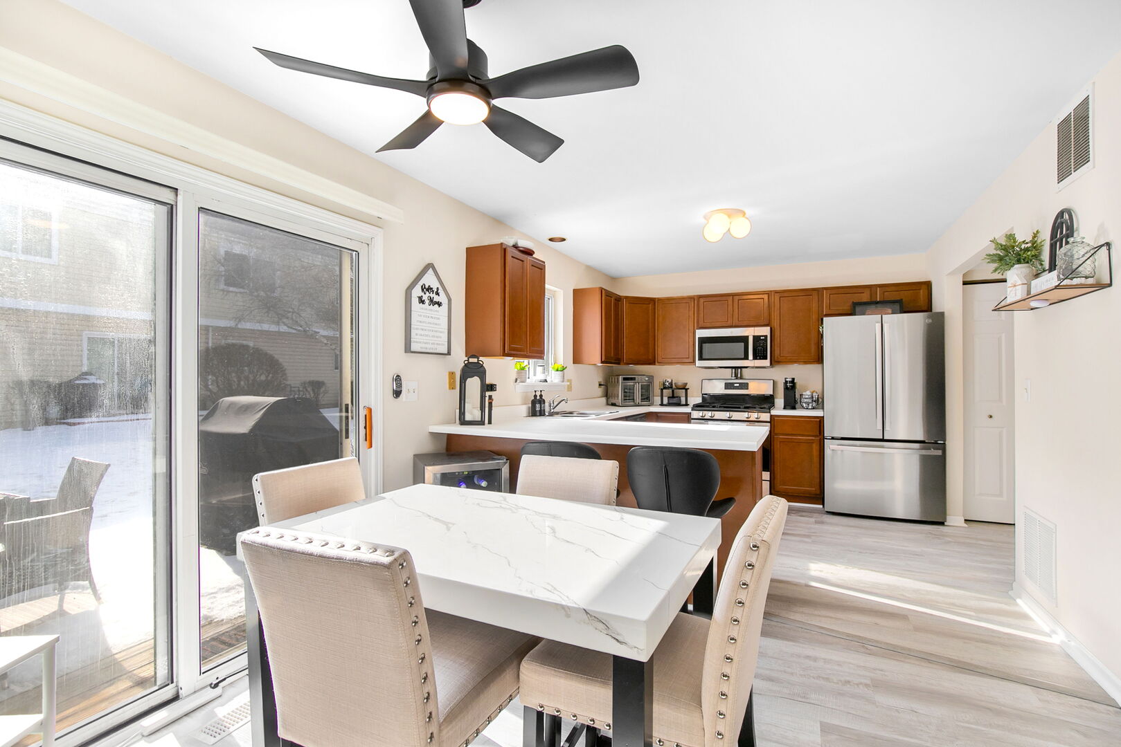 1879 Independence Court