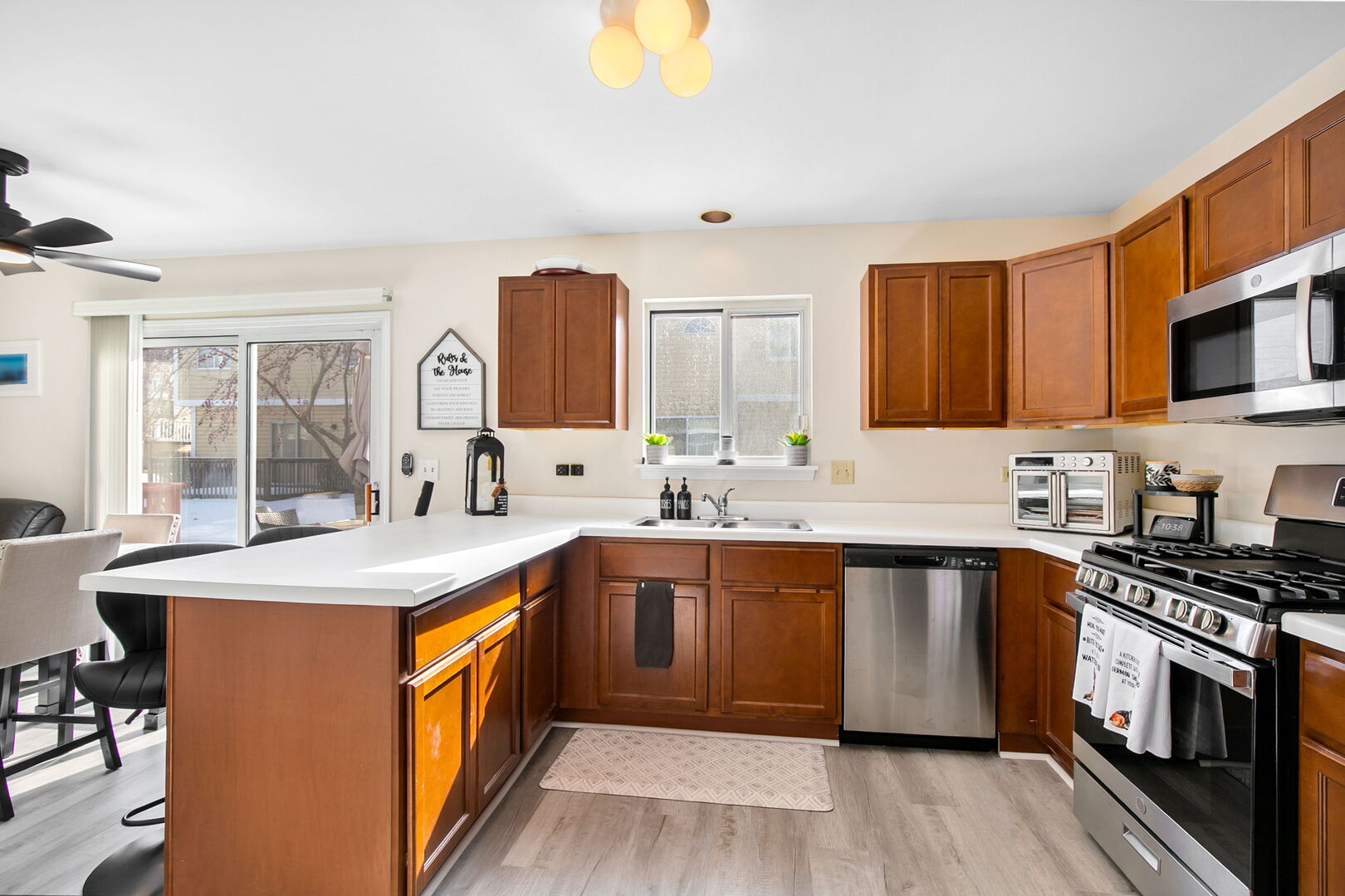 1879 Independence Court