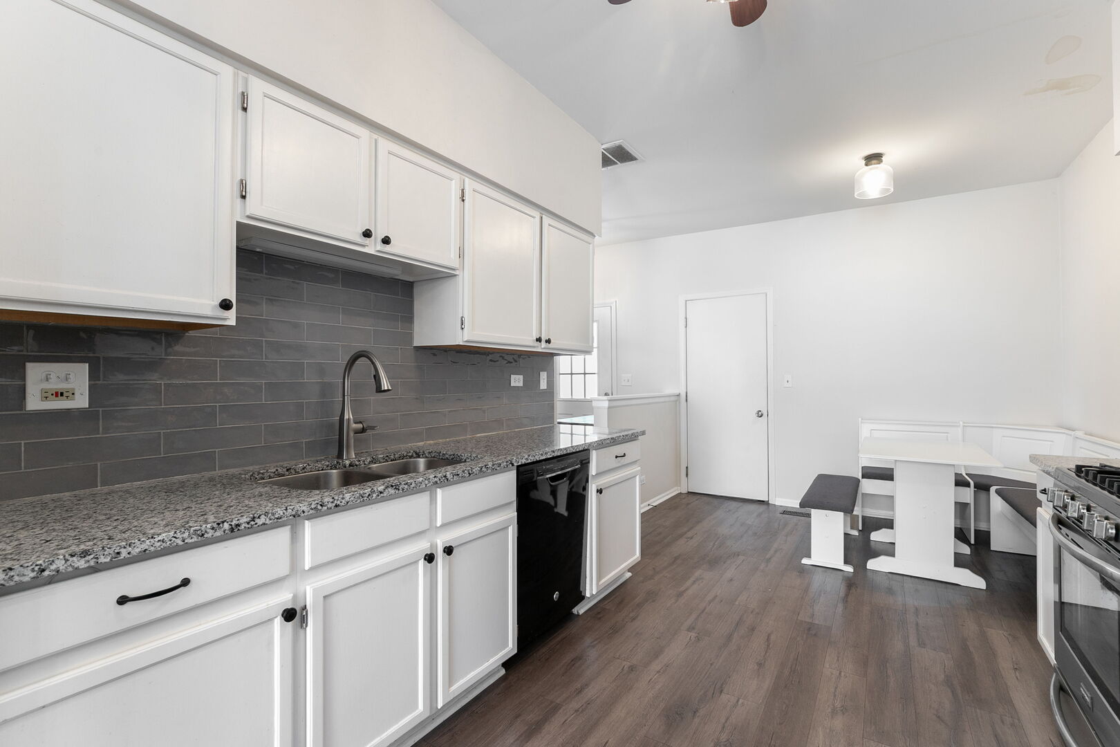 17794 W Salisbury Drive Unit: 0