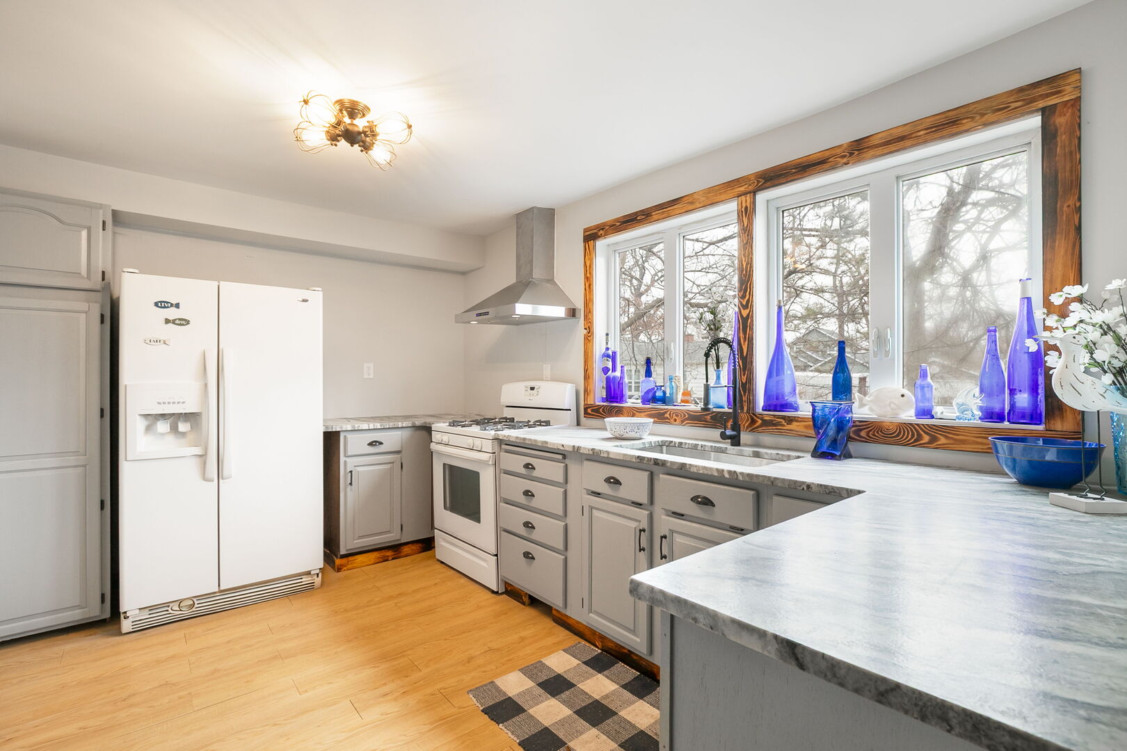 26377 W Marie Avenue