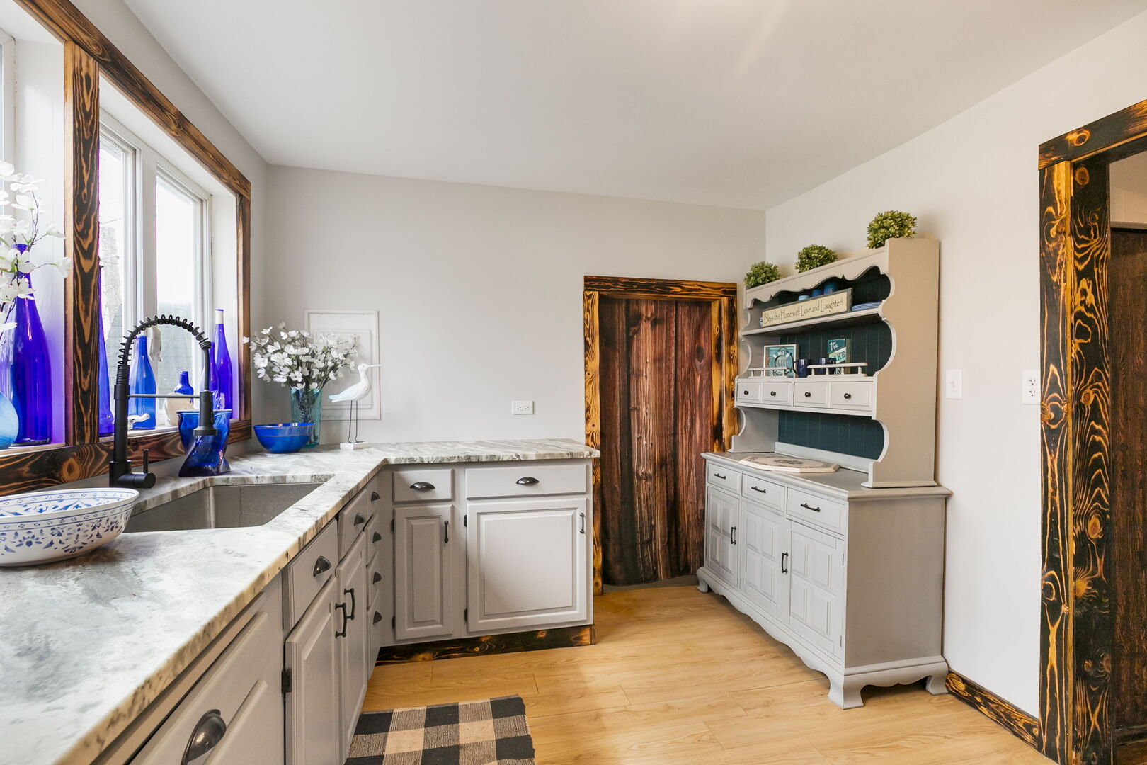 26377 W Marie Avenue