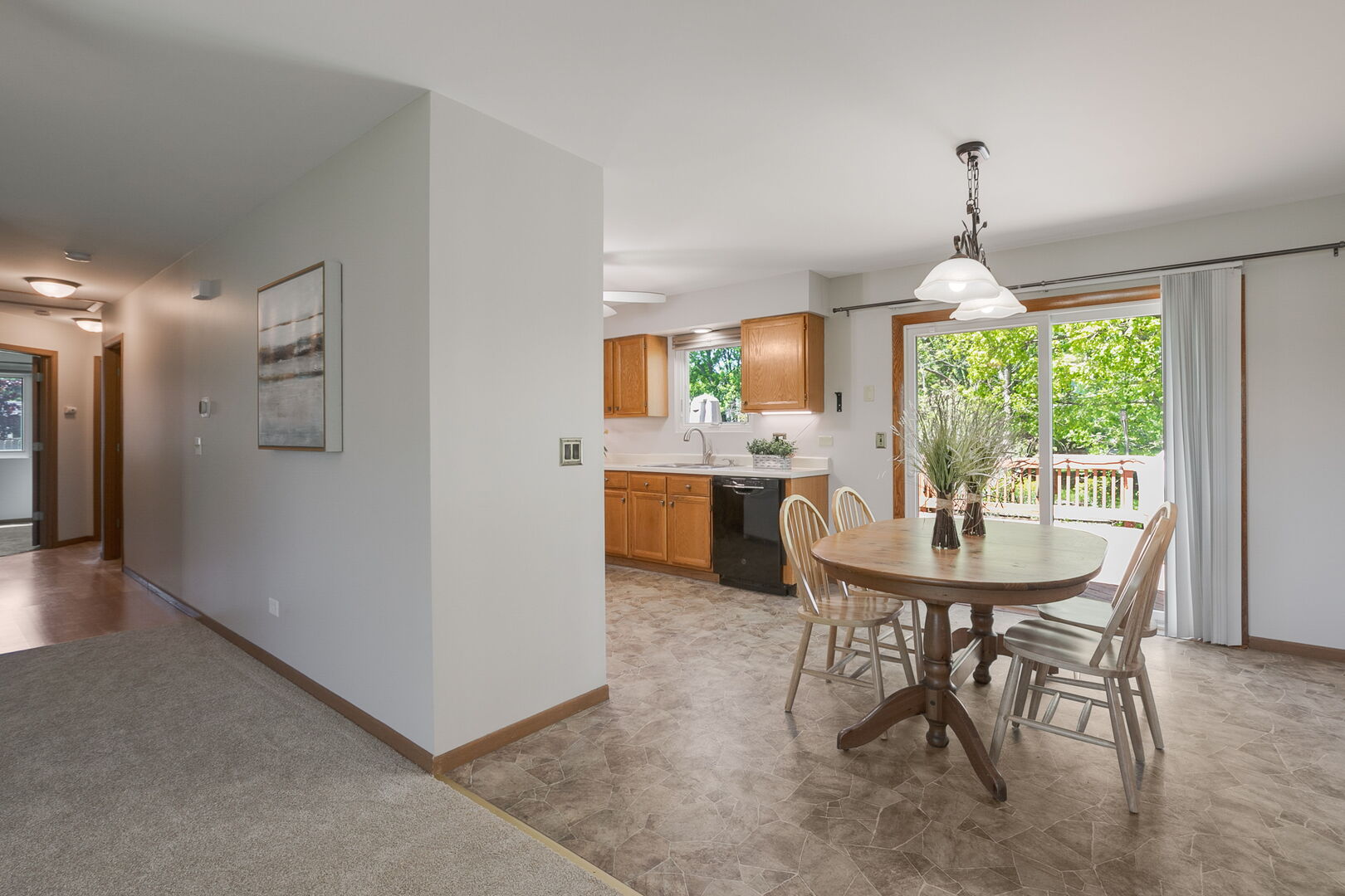 2212 Oak Leaf Court