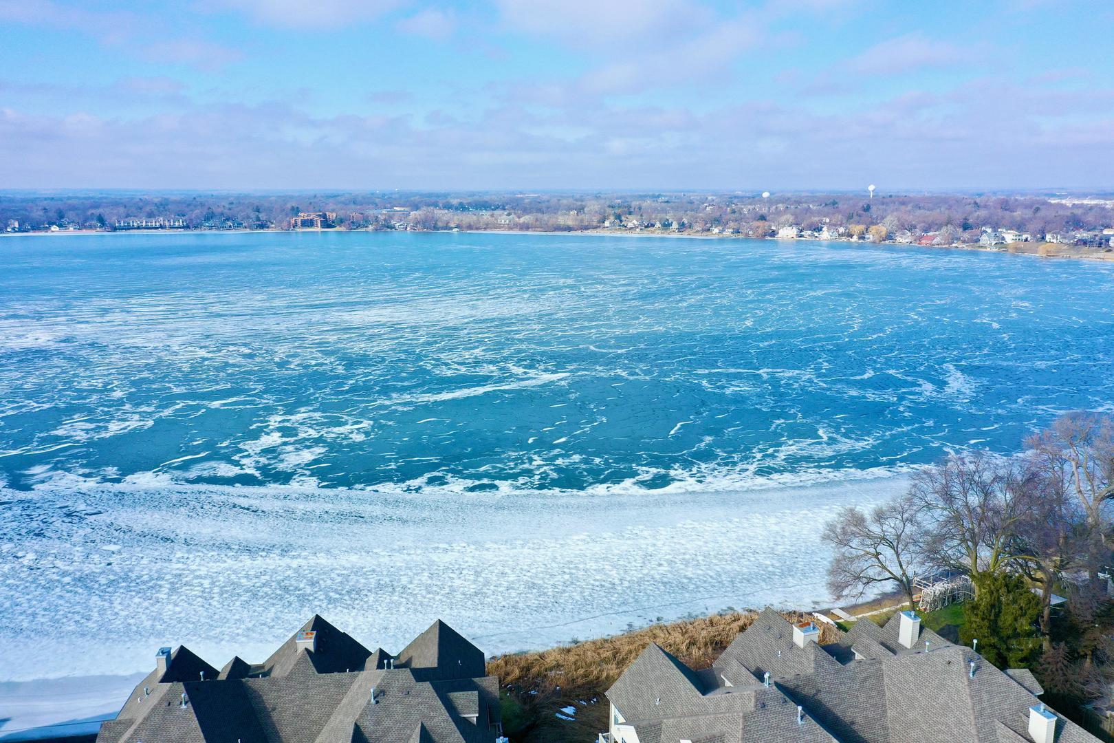 360 Promontory Lane Unit: B