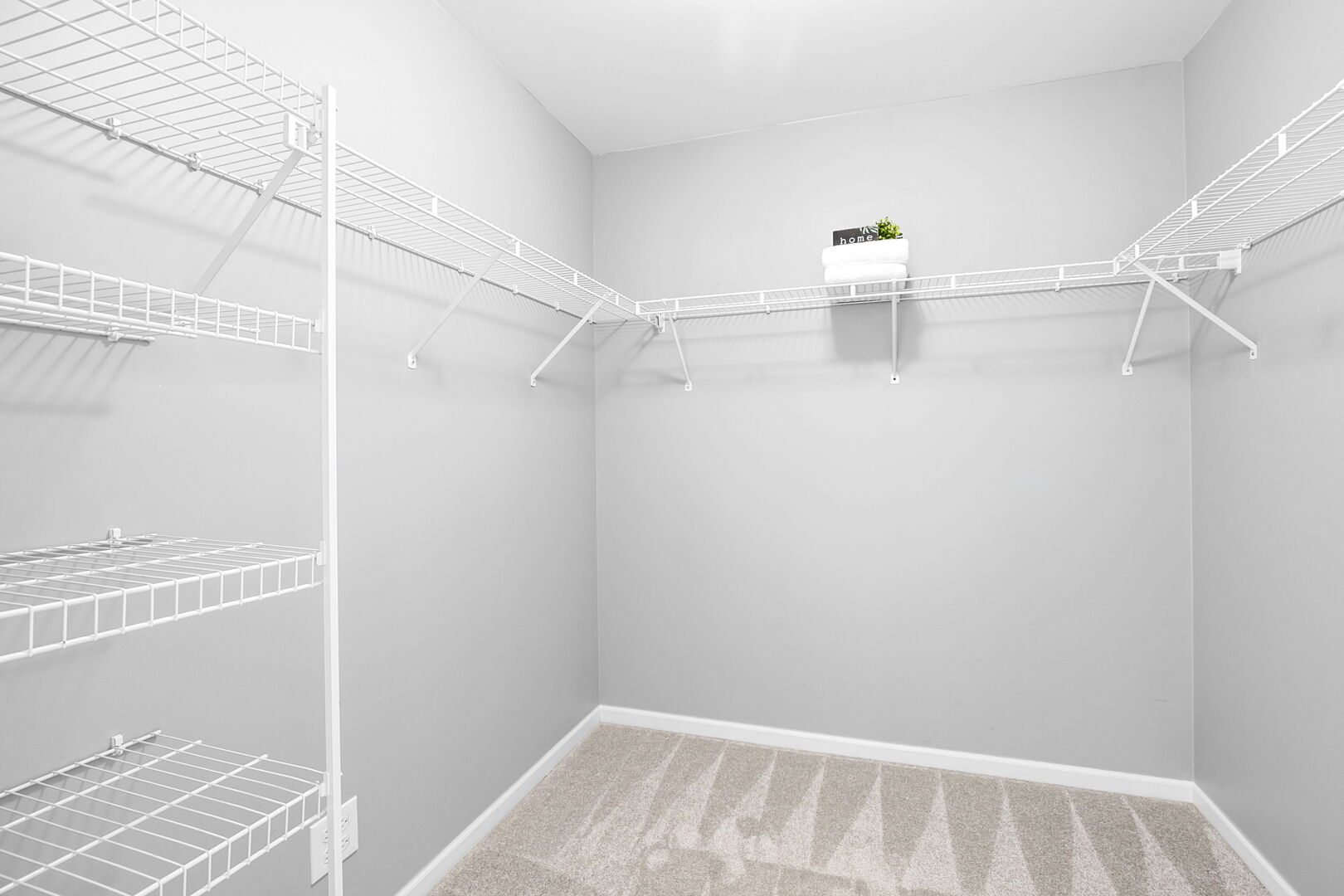 360 Promontory Lane Unit: B