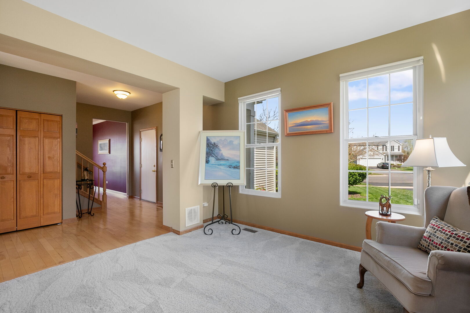2311 W CASCADE Circle